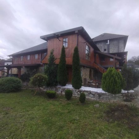 Kula Nekovic Bed & Breakfast Gusinje Екстериор снимка