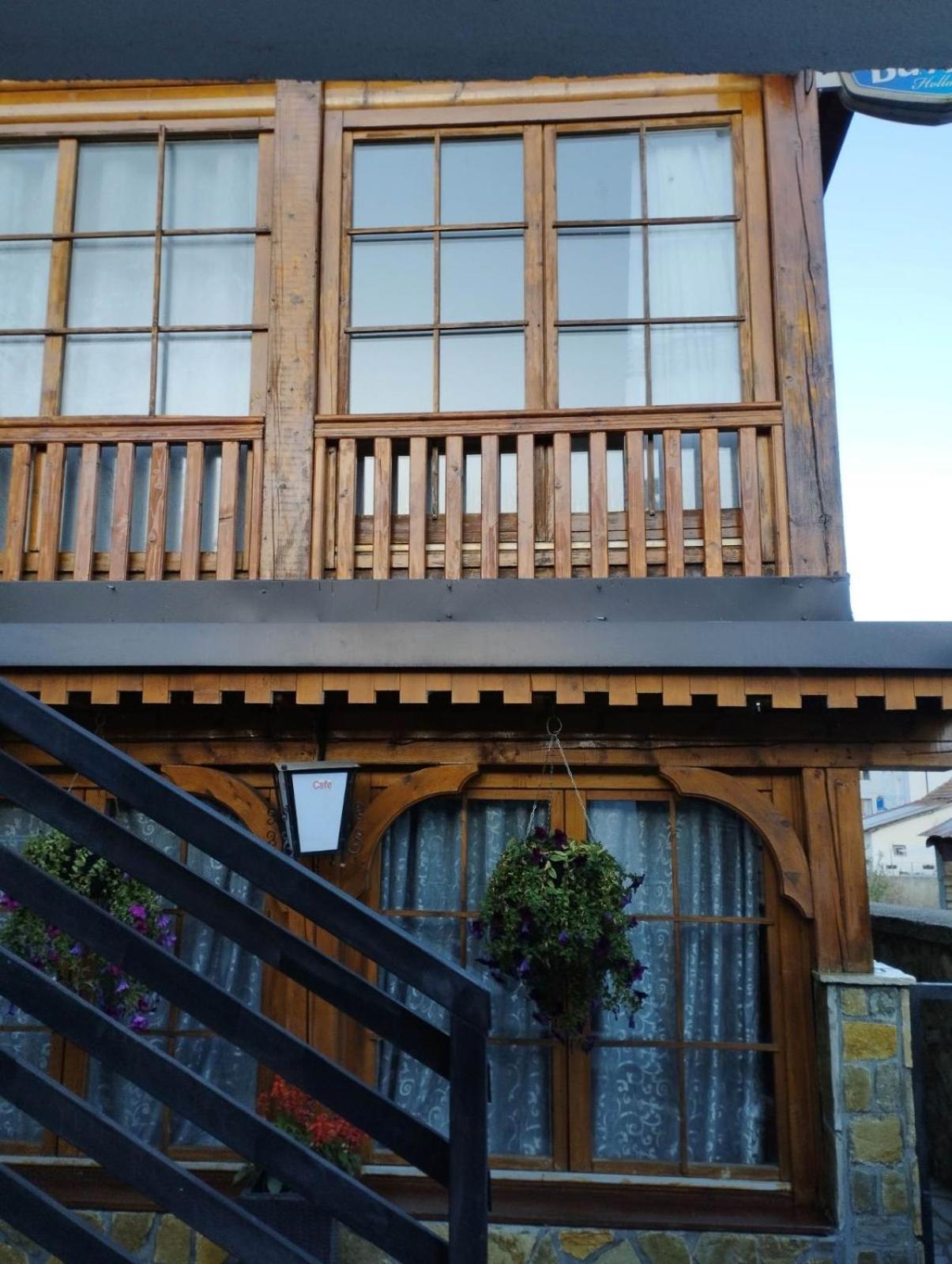 Kula Nekovic Bed & Breakfast Gusinje Екстериор снимка
